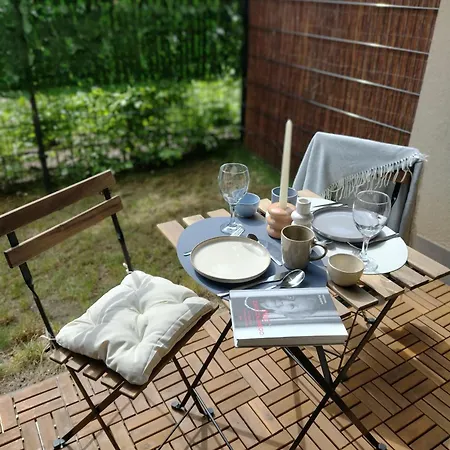 New Parking Place & Self Check In 24h Taras Miedziana *